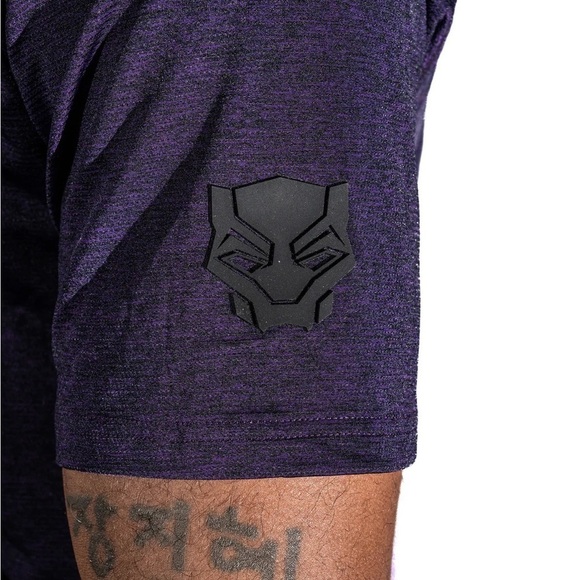 NWT Marvel Wakanda Forever x Actively Black Workout Top Hoodie Large L - Picture 3 of 10